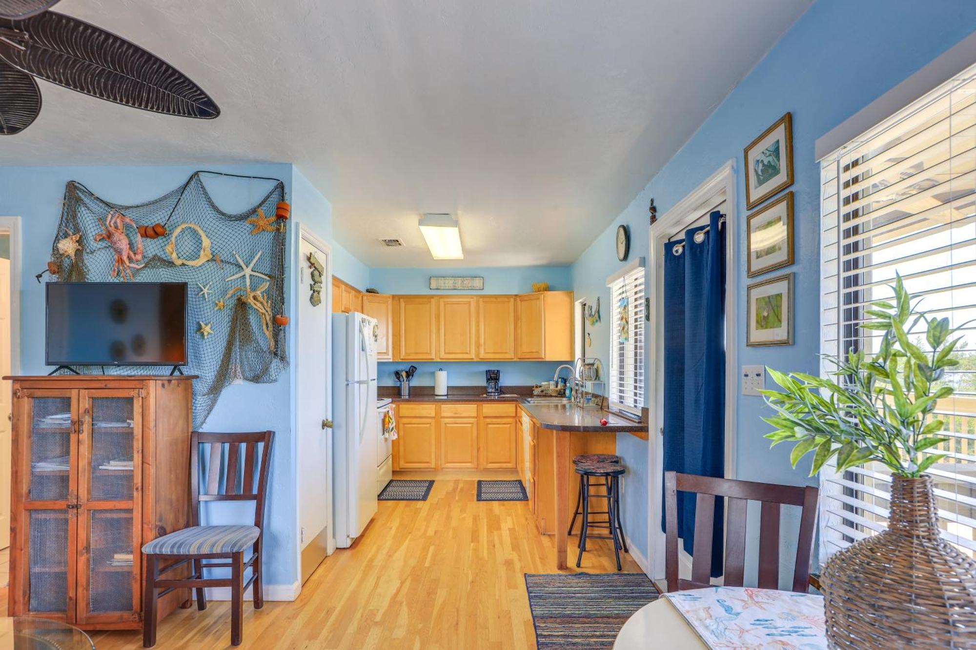 Waterfront Cedar Key Duplex Home Grill And Dock! エクステリア 写真